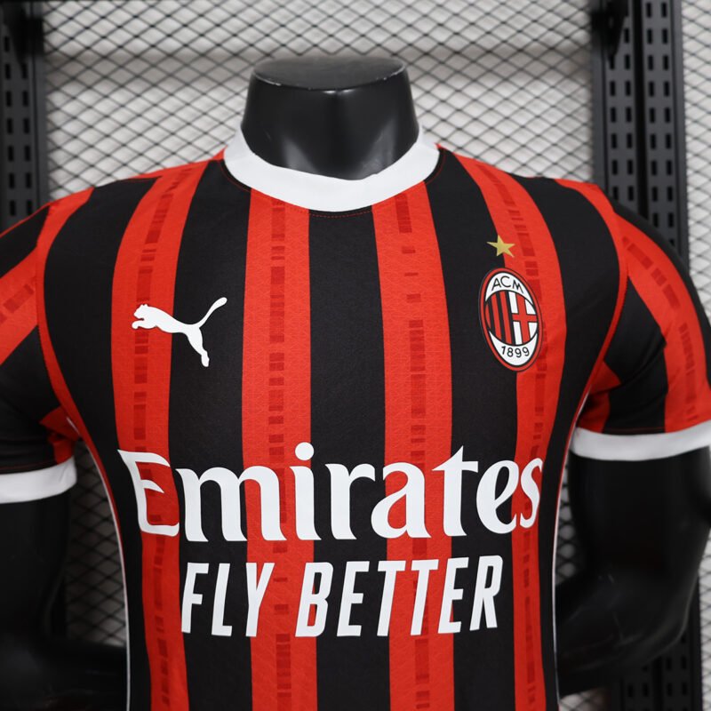 24/25 Jogador Camisola do AC Milan em casa