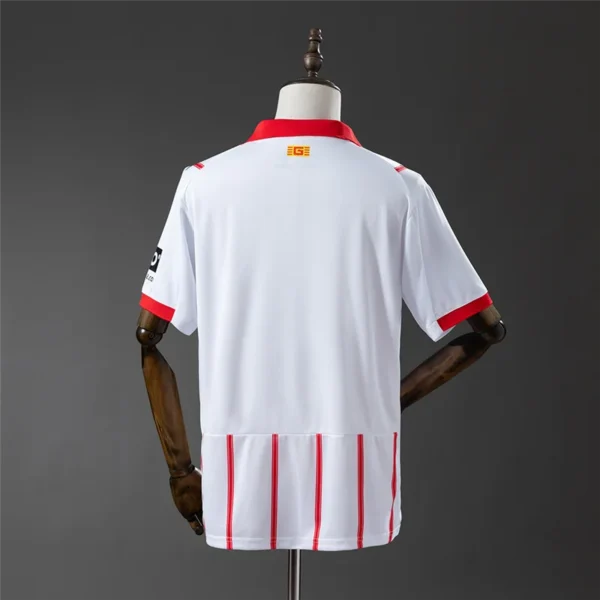 Camiseta local del Girona 25/26